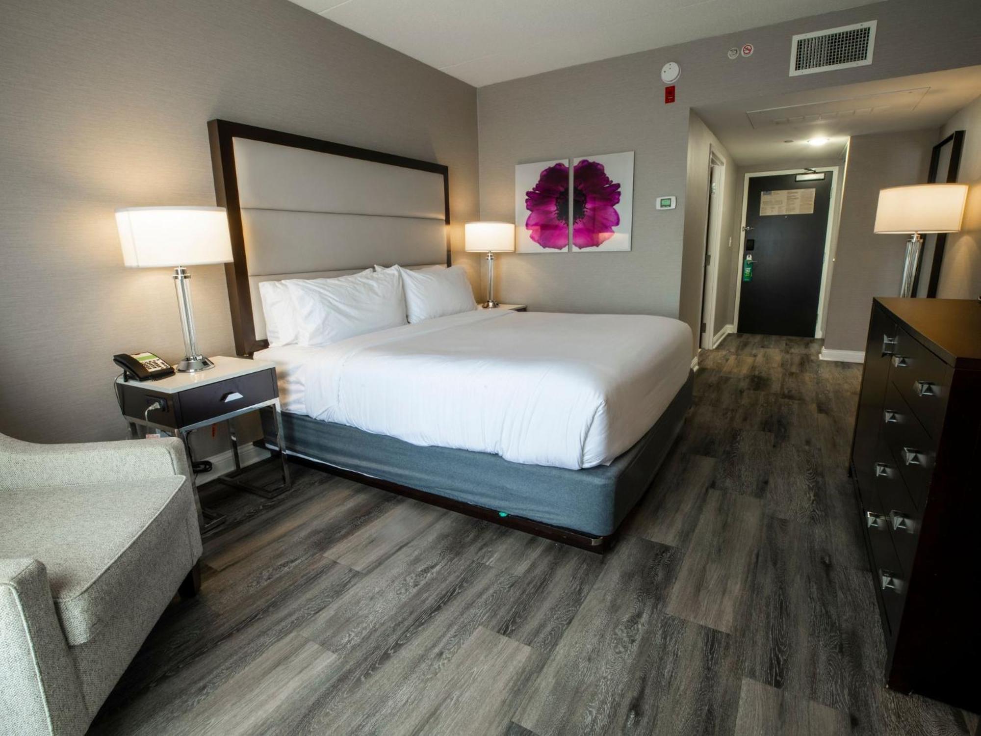 Holiday Inn Wilmington By Ihg Gurneyville Εξωτερικό φωτογραφία